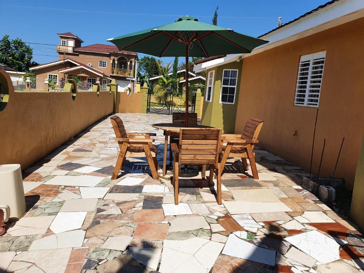 B&B Sunshine Falmouth Ngoại thất bức ảnh